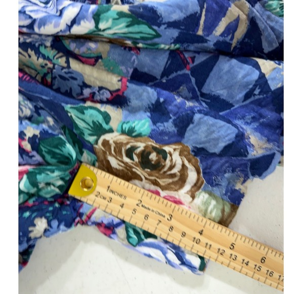 Byer Shorts Skort Size Small Blue Floral Rayon Vintage 90s High Rise Pleated USA - Picture 8 of 10